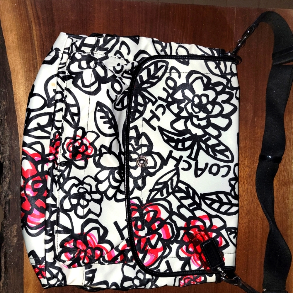 Authentic coach purse